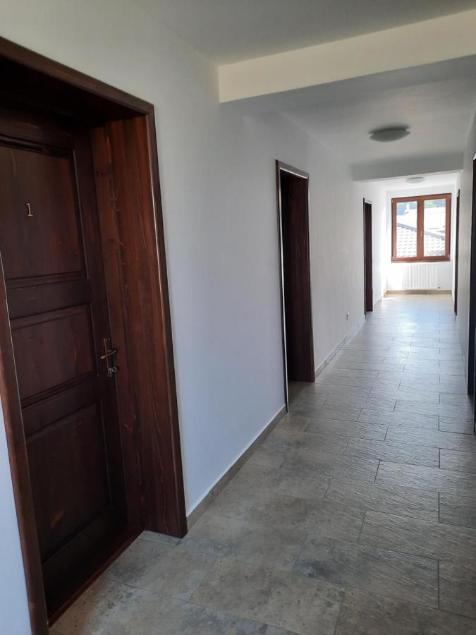 Aristocat Hotels Rasnov Exterior photo